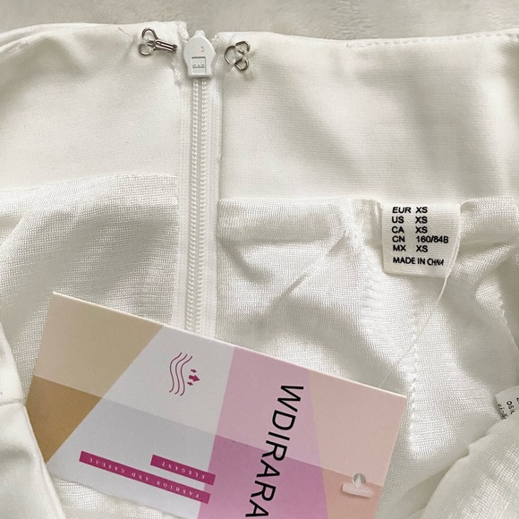 NEW - White Mini Skirt Side Slit XS - Picture 7 of 8